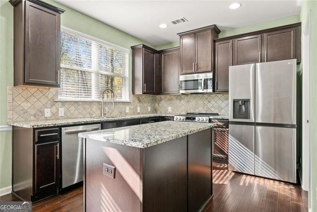 4057 Princeton Lakes Way SW, Atlanta, GA 30331