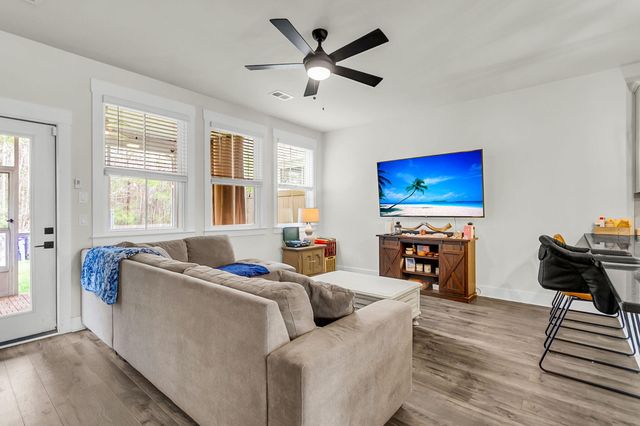 5112 Park Creek Avenue 5112, North Charleston, SC 29418