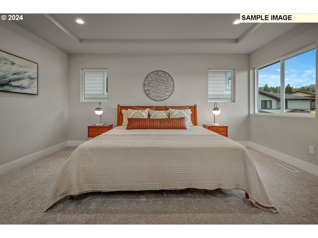 16548 Se SNOW BLANKET Ter, Happy Valley, OR 97086