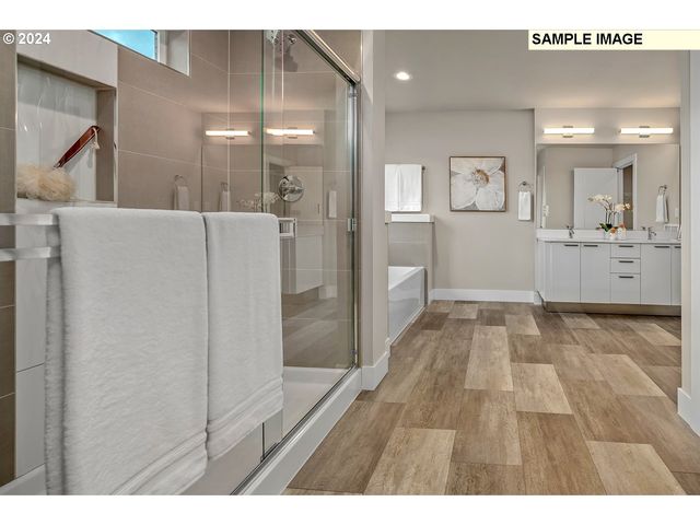 16548 Se SNOW BLANKET Ter, Happy Valley, OR 97086