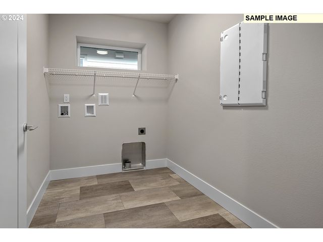 16548 Se SNOW BLANKET Ter, Happy Valley, OR 97086