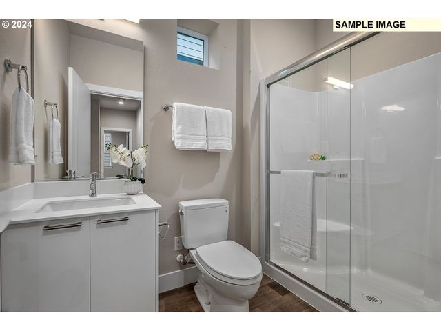 16548 Se SNOW BLANKET Ter, Happy Valley, OR 97086