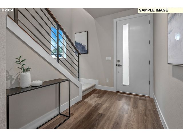 16548 Se SNOW BLANKET Ter, Happy Valley, OR 97086