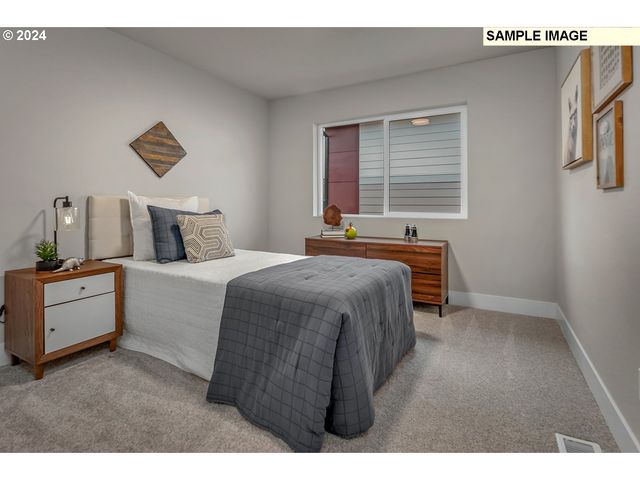 16548 Se SNOW BLANKET Ter, Happy Valley, OR 97086