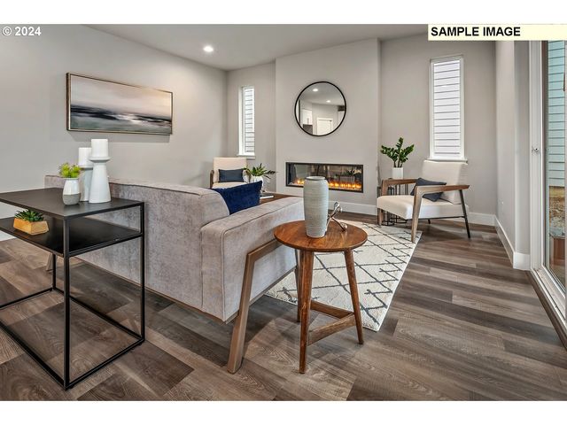 16548 Se SNOW BLANKET Ter, Happy Valley, OR 97086