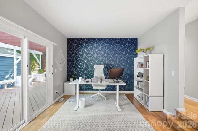 7045 Burlwood Road, Charlotte, NC 28211