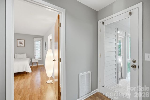 7045 Burlwood Road, Charlotte, NC 28211