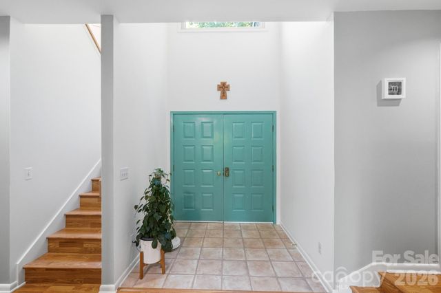 7045 Burlwood Road, Charlotte, NC 28211