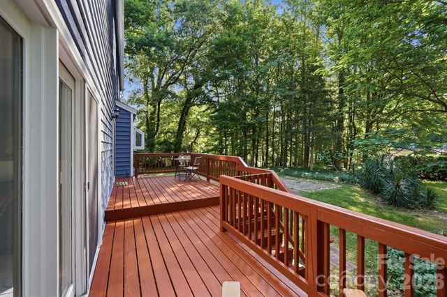 7045 Burlwood Road, Charlotte, NC 28211