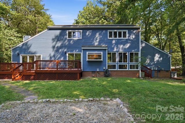 7045 Burlwood Road, Charlotte, NC 28211