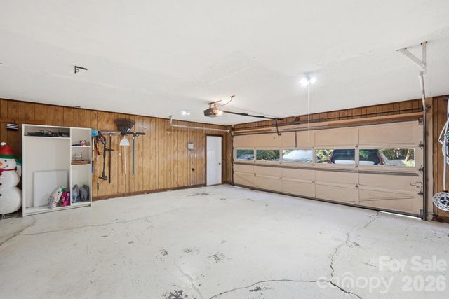 7045 Burlwood Road, Charlotte, NC 28211
