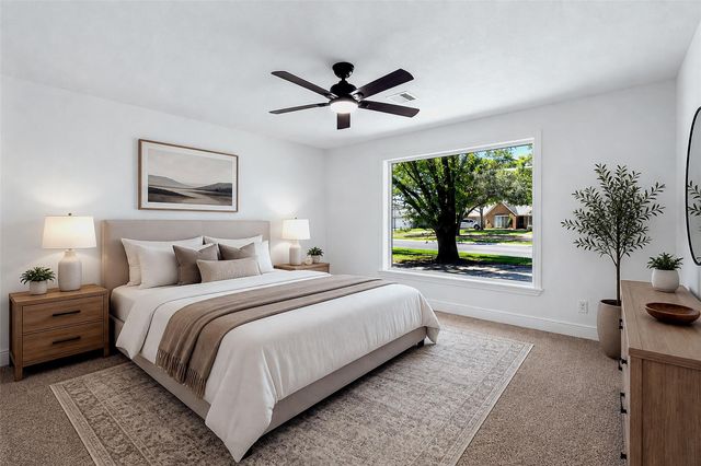 8011 Richmond Avenue, Houston, TX 77063
