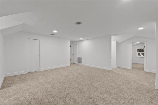 8011 Richmond Avenue, Houston, TX 77063