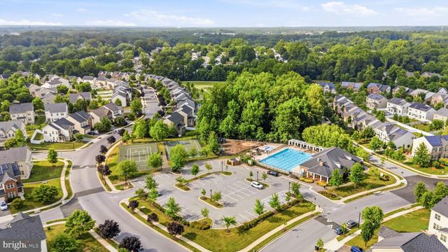 2643 CAMPUS WAY N, Glenarden, MD 20706