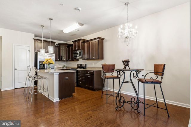 2643 CAMPUS WAY N, Glenarden, MD 20706