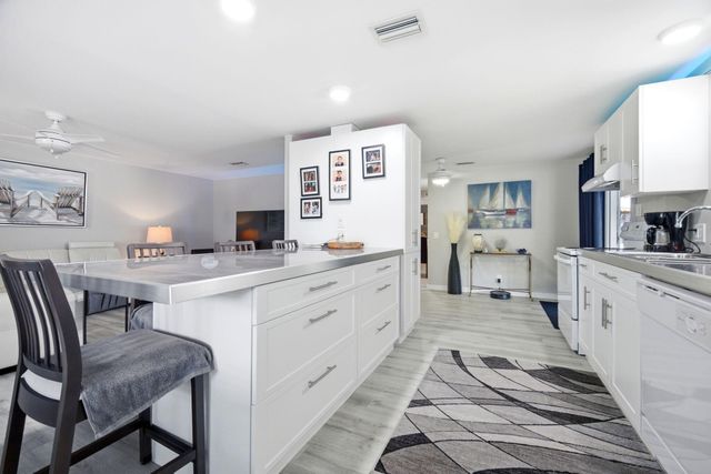 2340 SW 51st Court, Fort Lauderdale, FL 33312