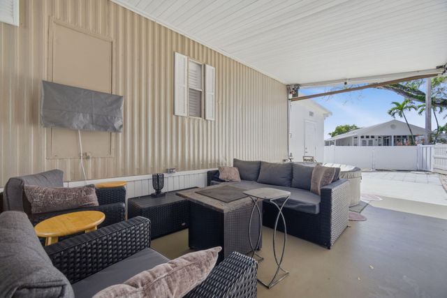 2340 SW 51st Court, Fort Lauderdale, FL 33312