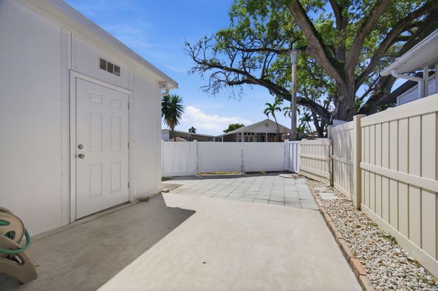 2340 SW 51st Court, Fort Lauderdale, FL 33312