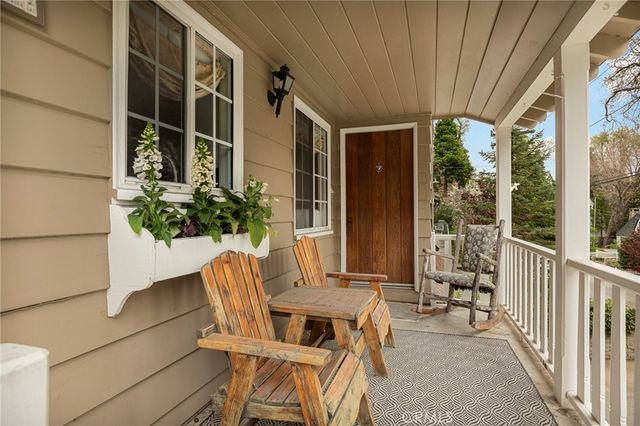 248 Oak, Lake Arrowhead, CA 92352