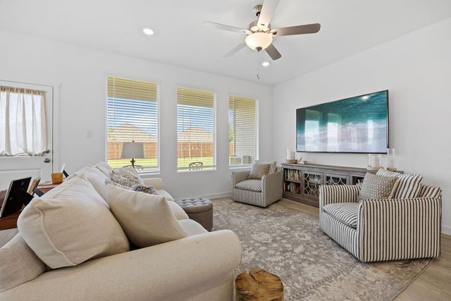7033 Black Ash Lane, Mckinney, TX 75071