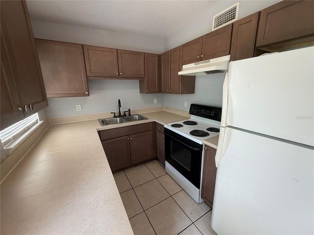 109 BEACH DRIVE, Winter Haven, FL 33881