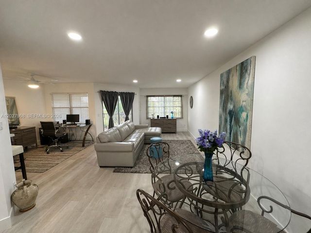12650 SW 6th Street 412K, Pembroke Pines, FL 33027