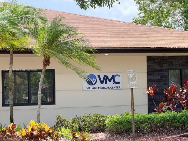 12650 SW 6th Street 412K, Pembroke Pines, FL 33027