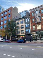 353 W Chicago Avenue 4E, Chicago, IL 60654