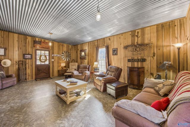 840 Bates Hollow Road, Prospect, TN 38477