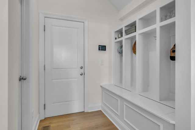 5308 Eagle Trail Ct, Franklin, TN 37064