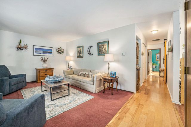 404 Cricket Lane, Michigan City, IN 46360