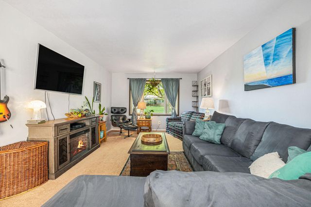 404 Cricket Lane, Michigan City, IN 46360