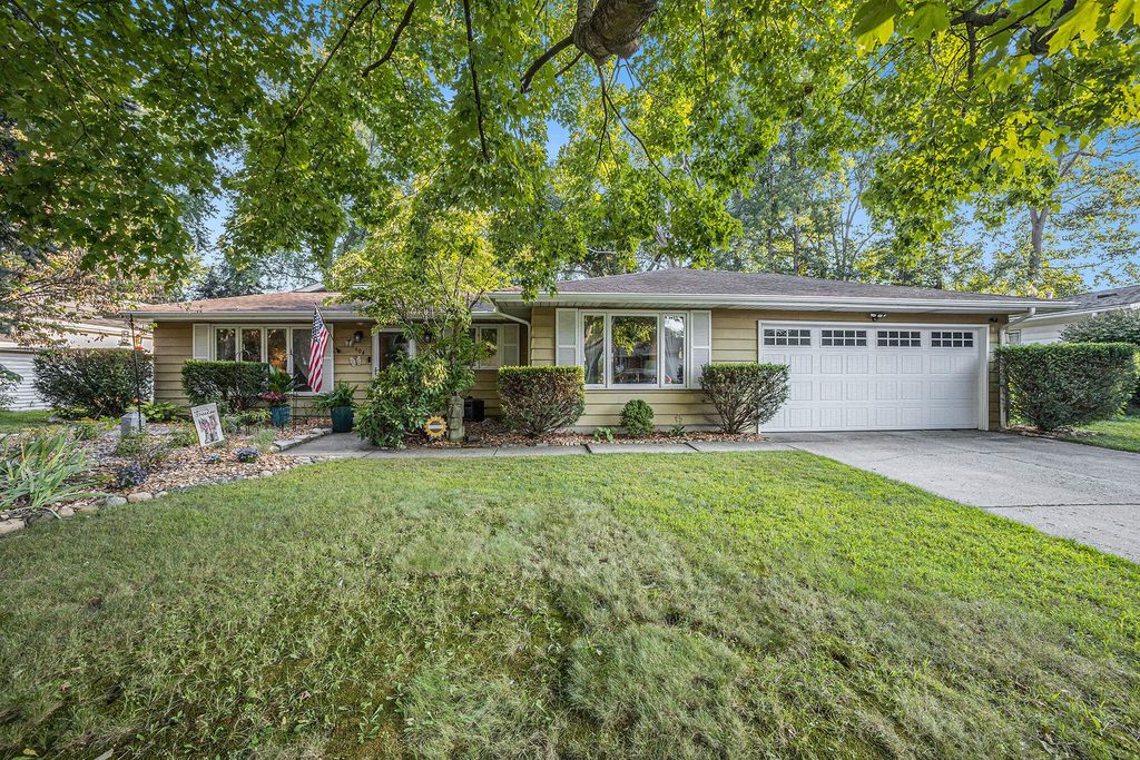 404 Cricket Lane, Michigan City, IN 46360