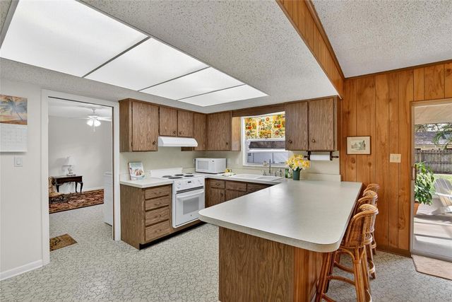 6211 ELM SQUARE W, Lakeland, FL 33813