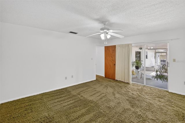 6211 ELM SQUARE W, Lakeland, FL 33813