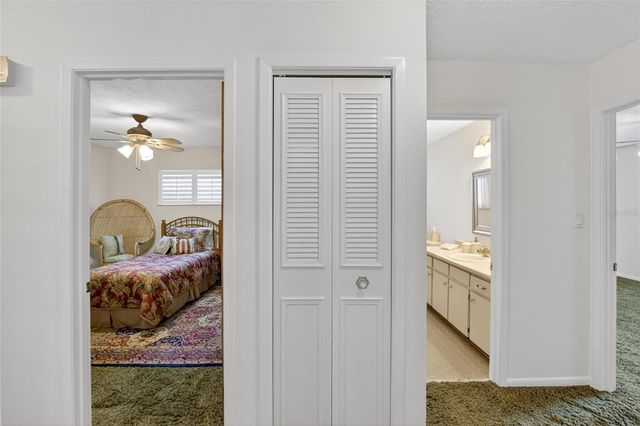 6211 ELM SQUARE W, Lakeland, FL 33813