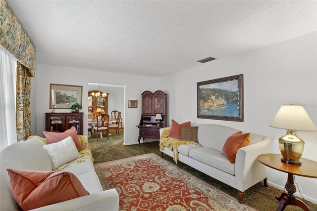 6211 ELM SQUARE W, Lakeland, FL 33813