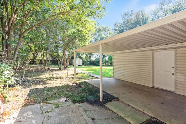 113 Driftwood Drive, Lafayette, LA 70503