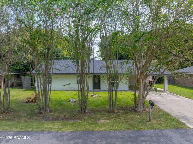 113 Driftwood Drive, Lafayette, LA 70503