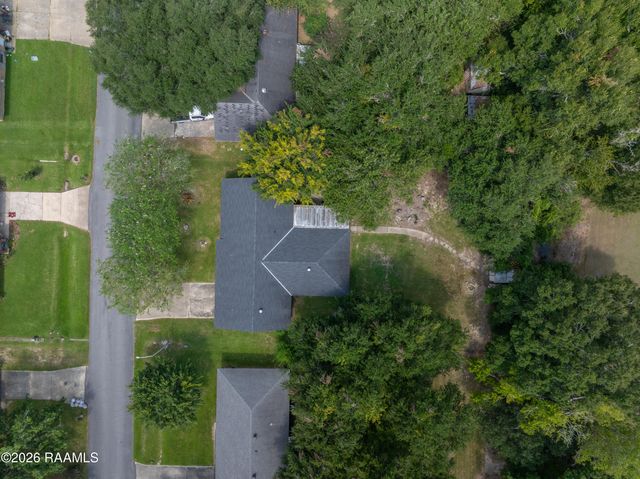 113 Driftwood Drive, Lafayette, LA 70503