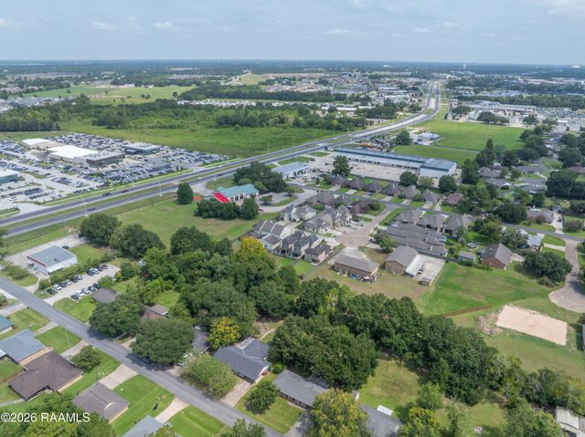 113 Driftwood Drive, Lafayette, LA 70503