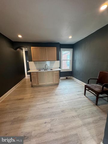 4133 PENNSGROVE ST, Philadelphia, PA 19104