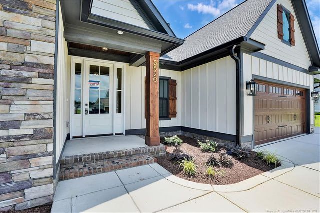 5820 Dottie Circle, Hope Mills, NC 28348