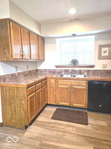 4842 Pennington Court, Indianapolis, IN 46254