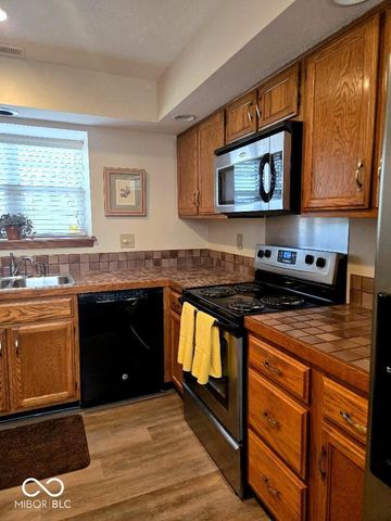 4842 Pennington Court, Indianapolis, IN 46254