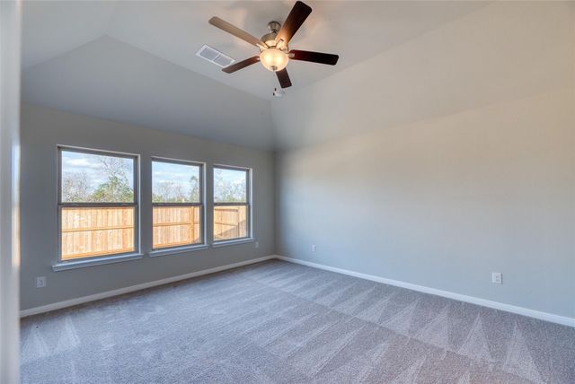 739 Hidden Meadow Street, Bonney, TX 77583