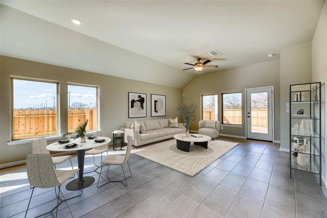 739 Hidden Meadow Street, Bonney, TX 77583