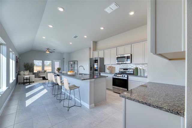 739 Hidden Meadow Street, Bonney, TX 77583