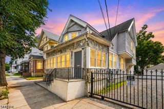 196 S 6Th St, Newark City, NJ 07103