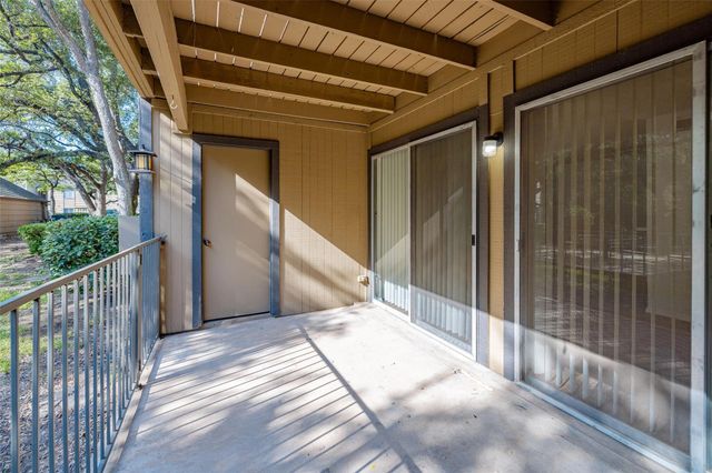 3600 Greystone DR 1208, Austin, TX 78731